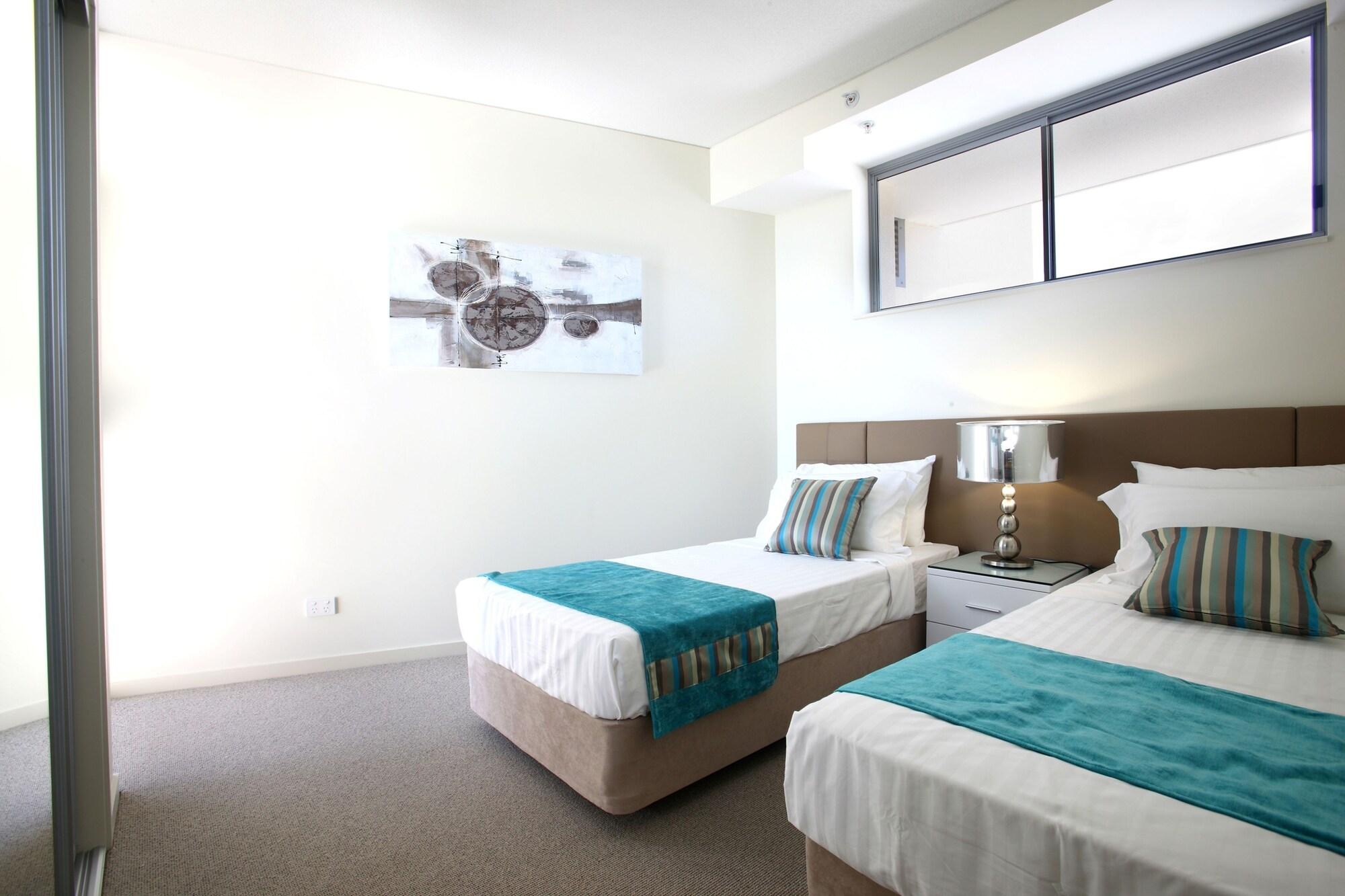 Monaco Caloundra Aparthotel Luaran gambar