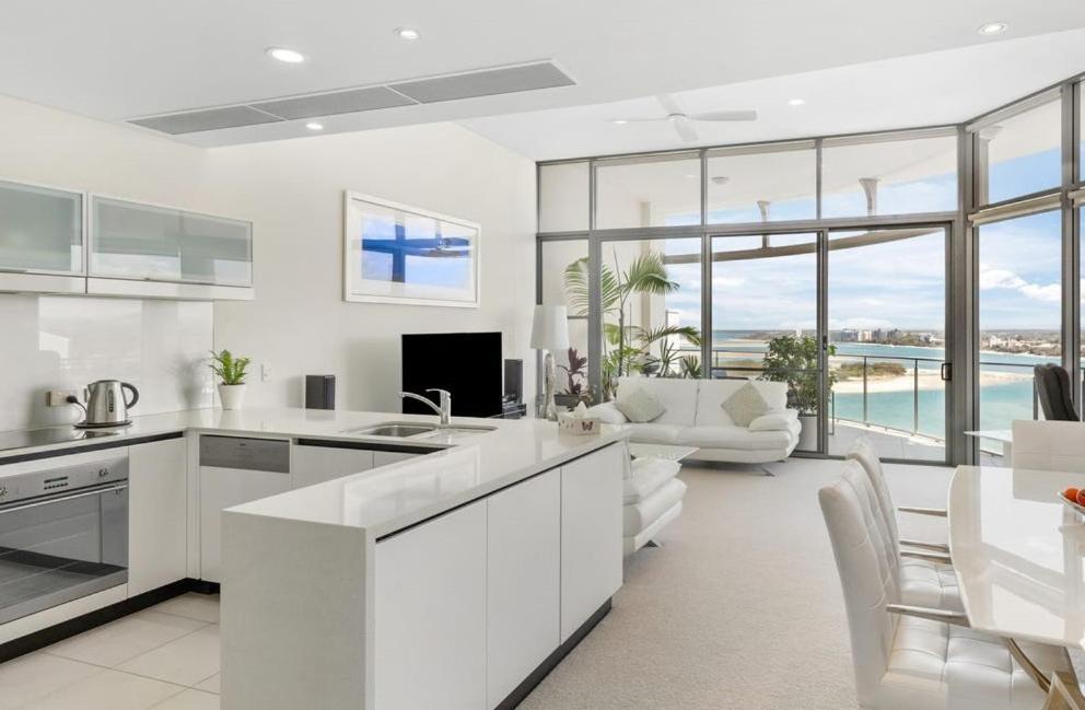 Monaco Caloundra Aparthotel Luaran gambar