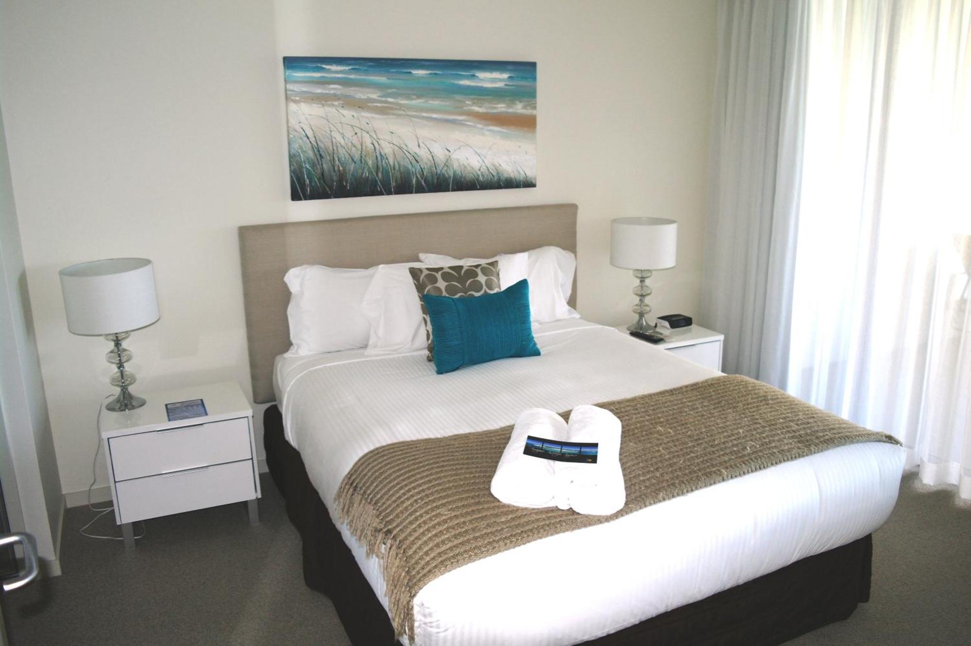 Monaco Caloundra Aparthotel Luaran gambar