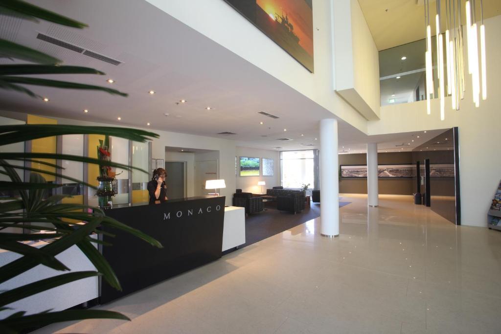Monaco Caloundra Aparthotel Luaran gambar