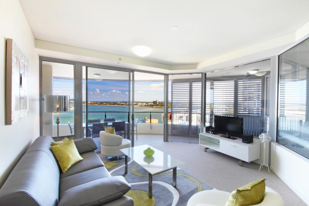 Monaco Caloundra Aparthotel Bilik gambar