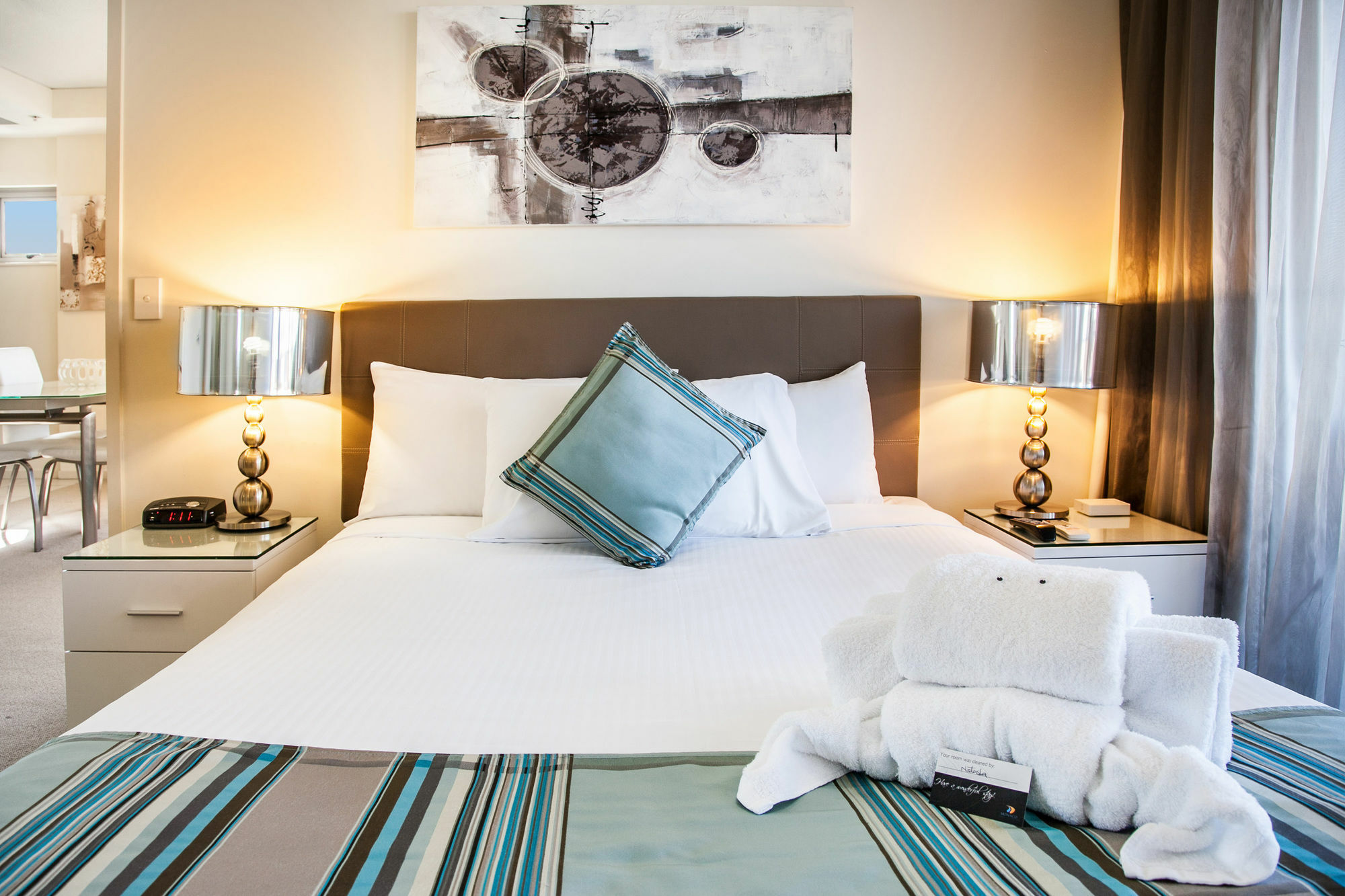 Monaco Caloundra Aparthotel Luaran gambar